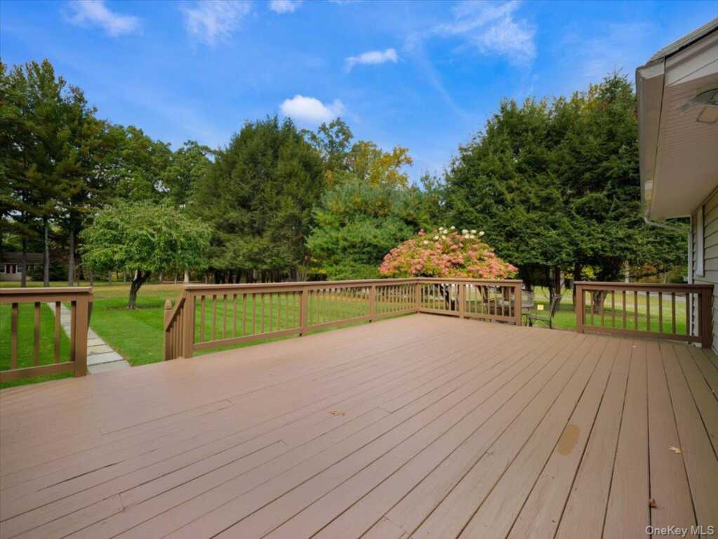 15 Sterling Forest Lane, Suffern, NY 10901 - Photo 28 of 35