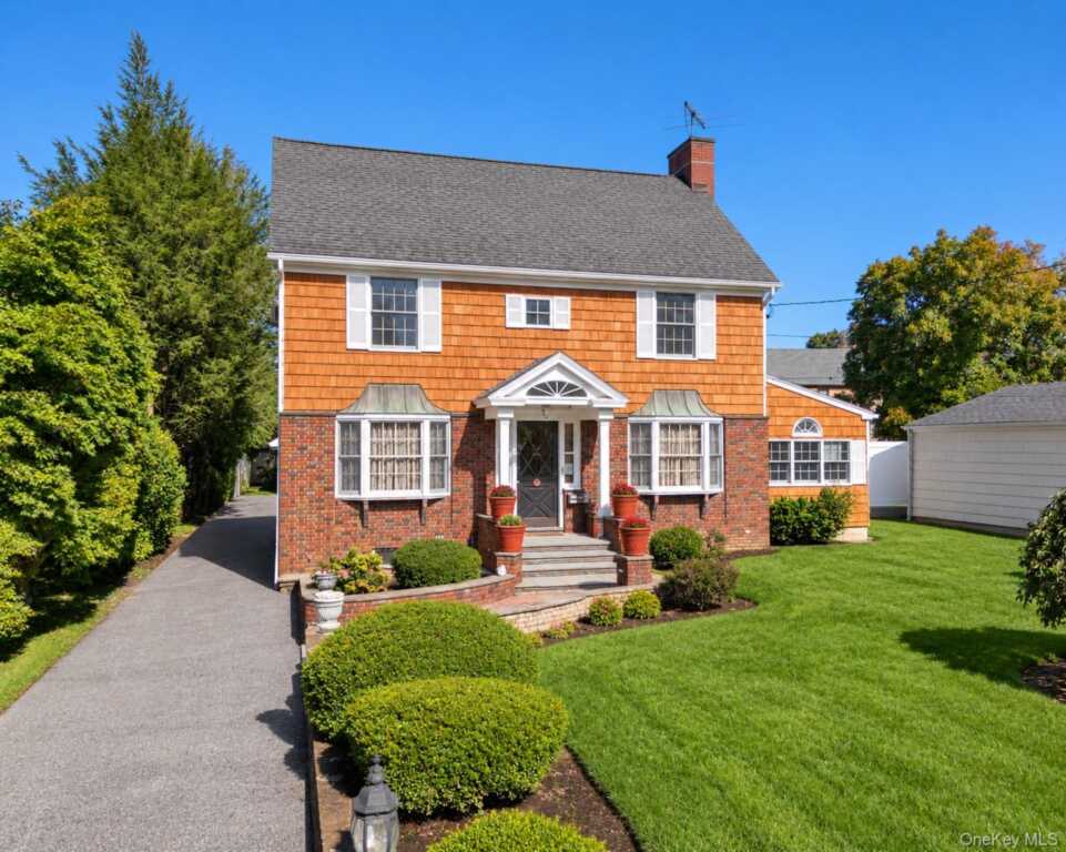 84 Davenport Avenue, Rye, NY 10573