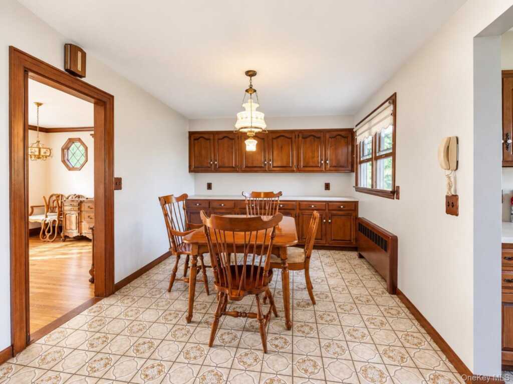 84 Davenport Avenue, Rye, NY 10573 - Photo 10 of 29