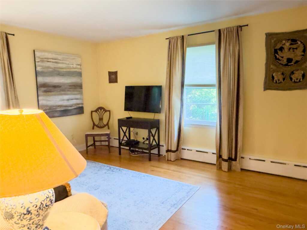 1035 Shore Acres Drive, Rye, NY 10543 - Photo 19 of 38