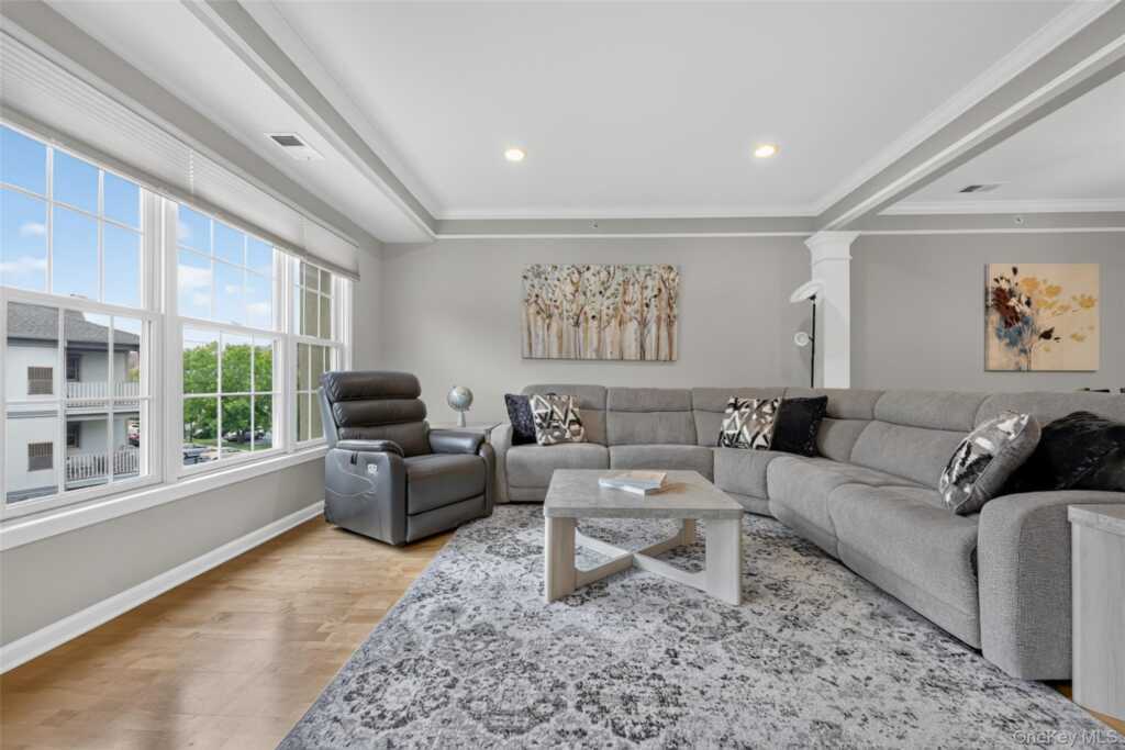 24 N De Baun Avenue, Unit #305, Suffern, NY 10901 - Photo 11 of 48