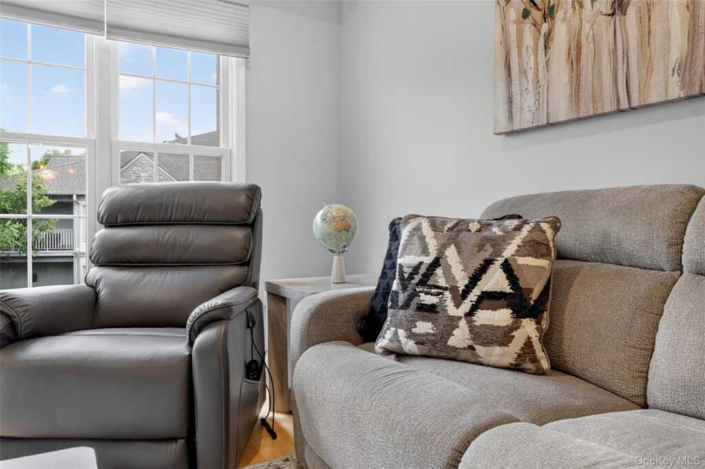 24 N De Baun Avenue, Unit #305, Suffern, NY 10901 - Photo 12 of 48