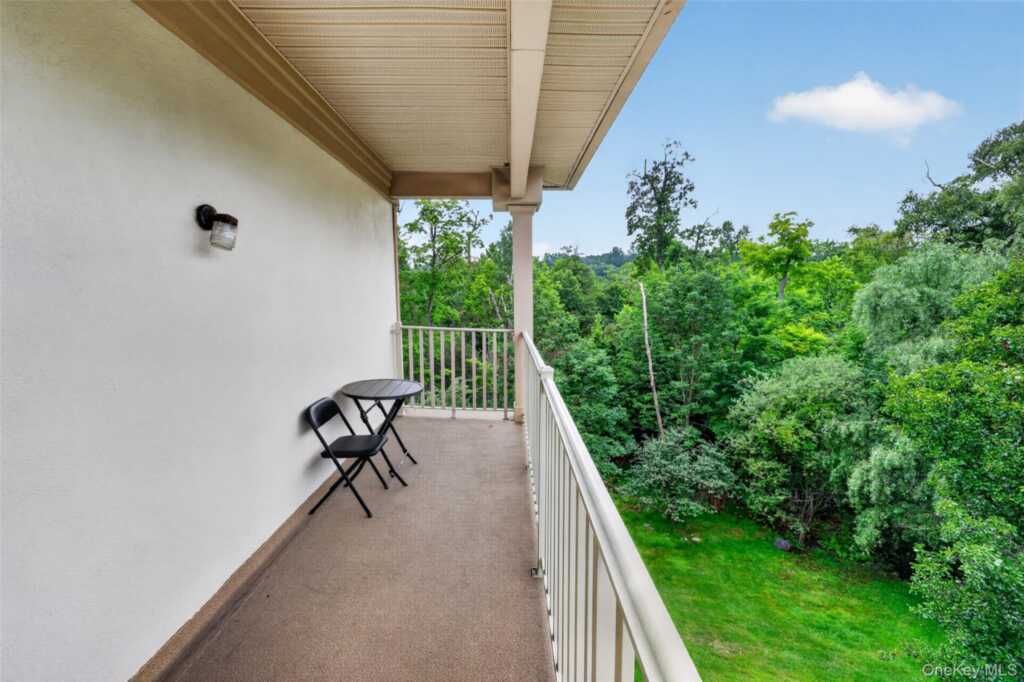24 N De Baun Avenue, Unit #305, Suffern, NY 10901 - Photo 16 of 48