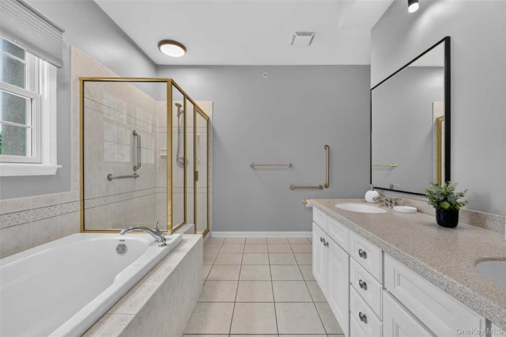 24 N De Baun Avenue, Unit #305, Suffern, NY 10901 - Photo 25 of 48