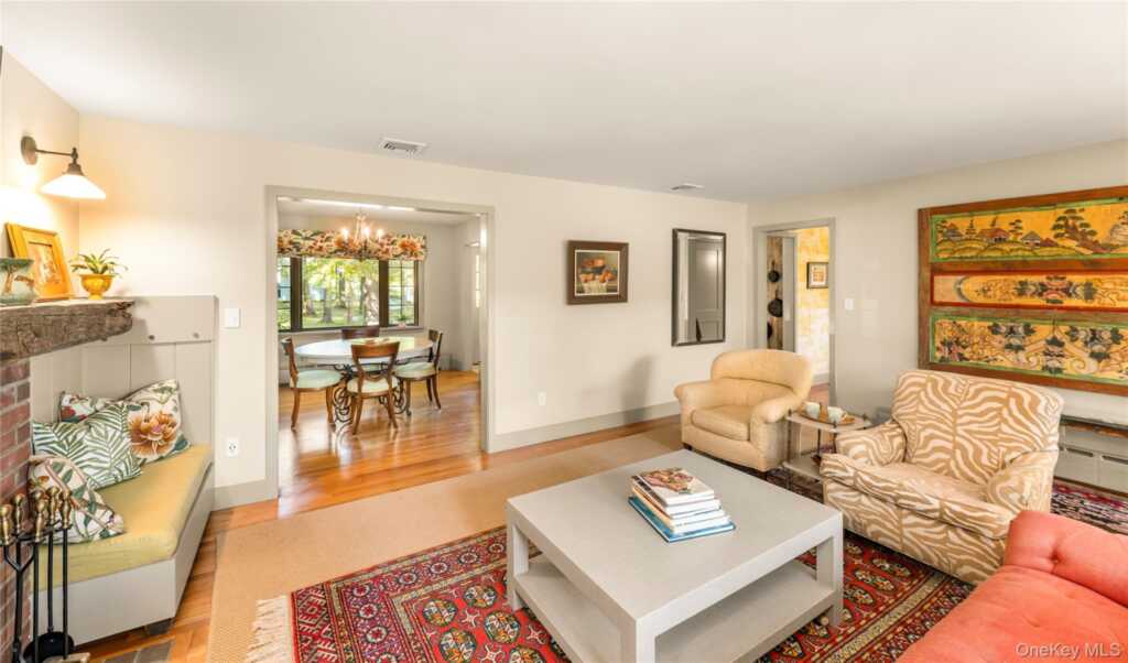 214 Foss Drive, Nyack, NY 10960 - Photo 4 of 35