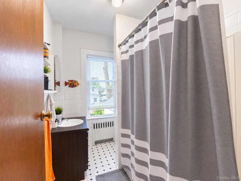 108 Soundview Street, Rye, NY 10573 - Photo 15 of 16