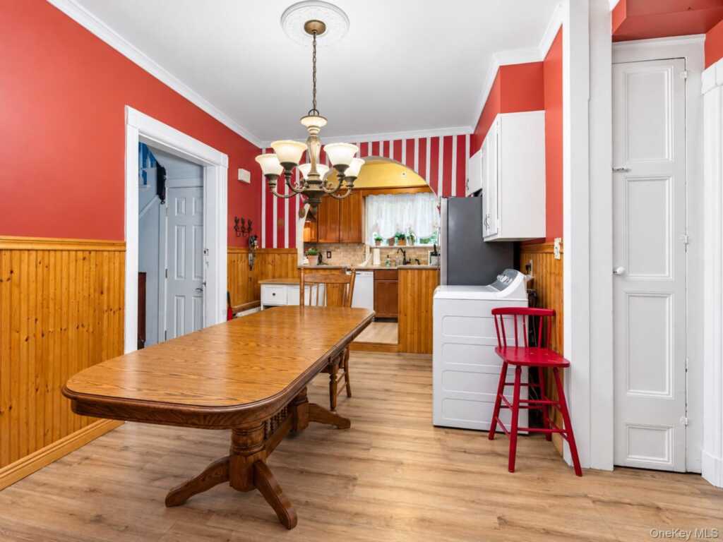 108 Soundview Street, Rye, NY 10573 - Photo 4 of 16