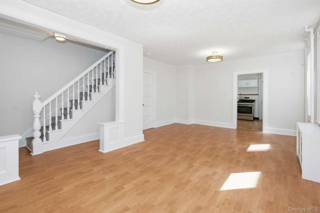 48 Robertson Avenue, White Plains, NY 10606 - Photo 3 of 22