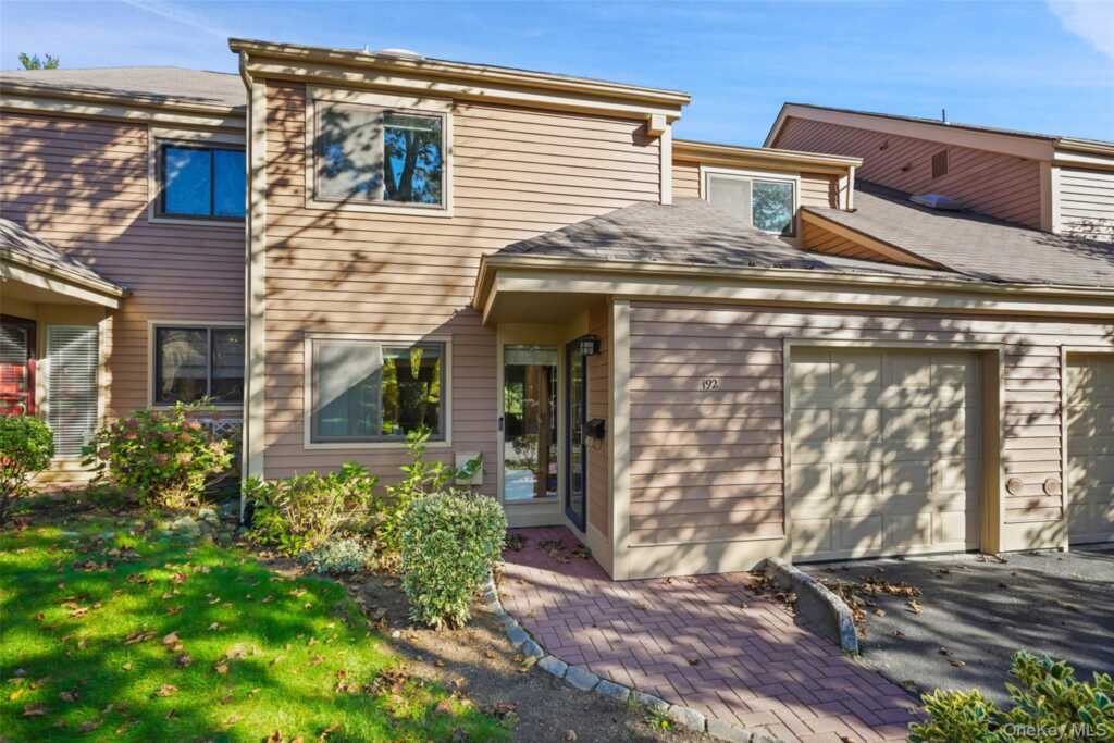 192 Ivy Hill Crescent, Rye, NY 10573