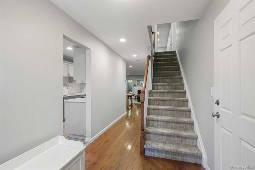 192 Ivy Hill Crescent, Rye, NY 10573 - Photo 14 of 29