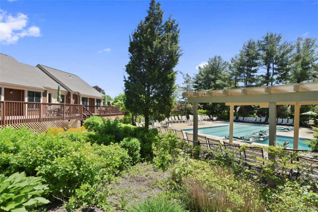 192 Ivy Hill Crescent, Rye, NY 10573 - Photo 28 of 29