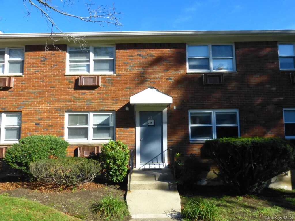 4 Duryea Place, Unit #1B, Nyack, NY 10960
