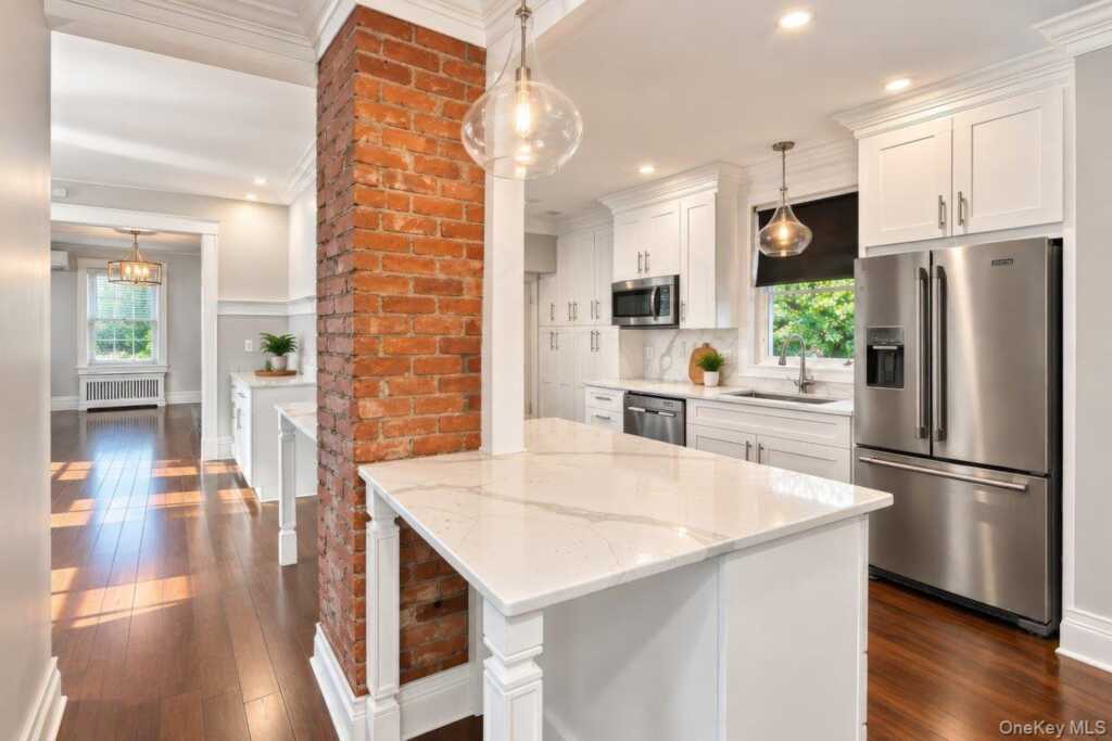 737 Bradley Street, Rye, NY 10543 - Photo 11 of 29
