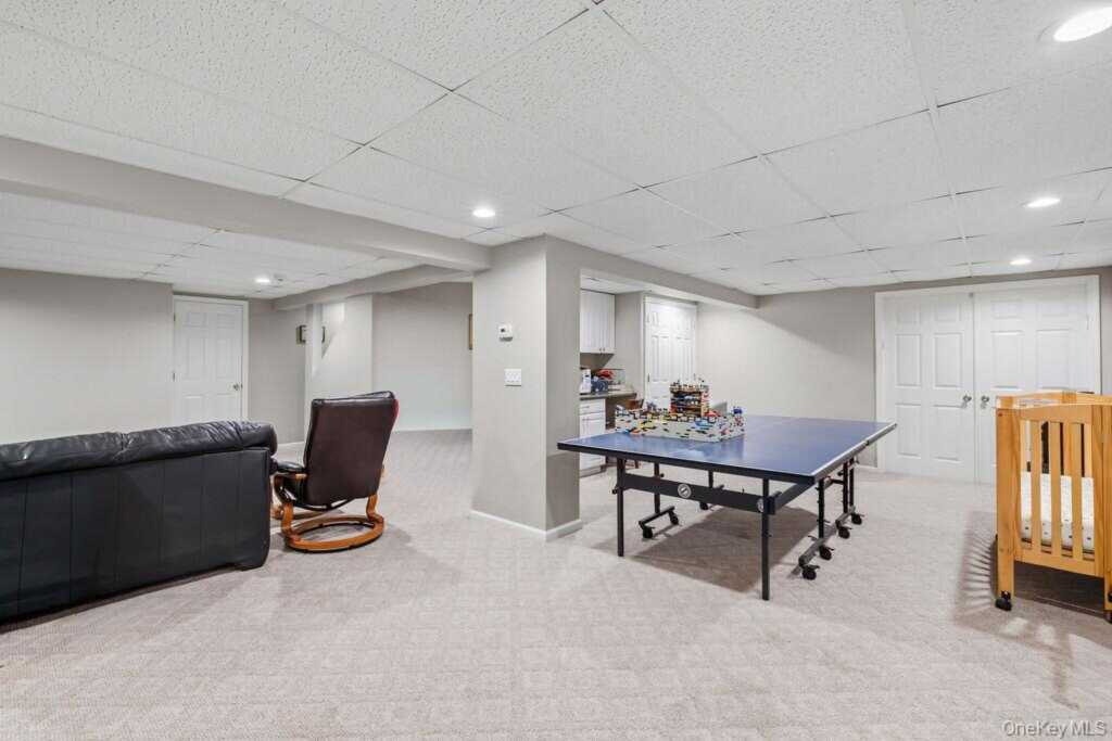 7 Birdie Drive, Suffern, NY 10901 - Photo 24 of 35