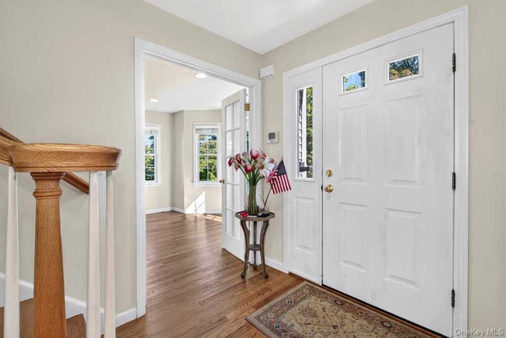 41 Mount Morris Avenue, White Plains, NY 10604 - Photo 2 of 28