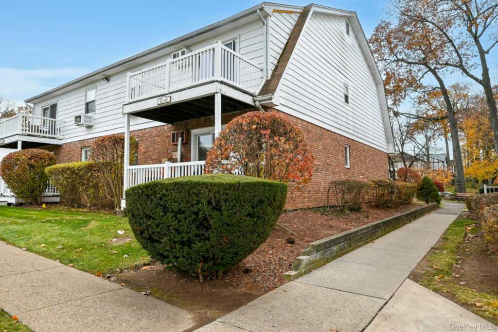 66 Parkside Drive, Unit #66, Suffern, NY 10901