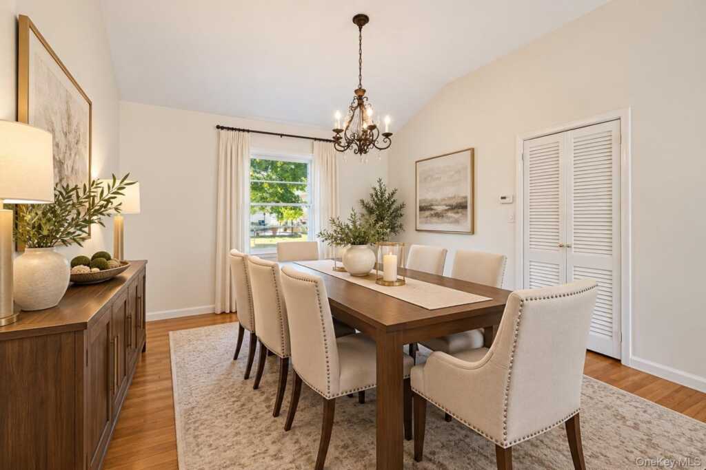 226 Rosehill Avenue, New Rochelle, NY 10804 - Photo 13 of 28
