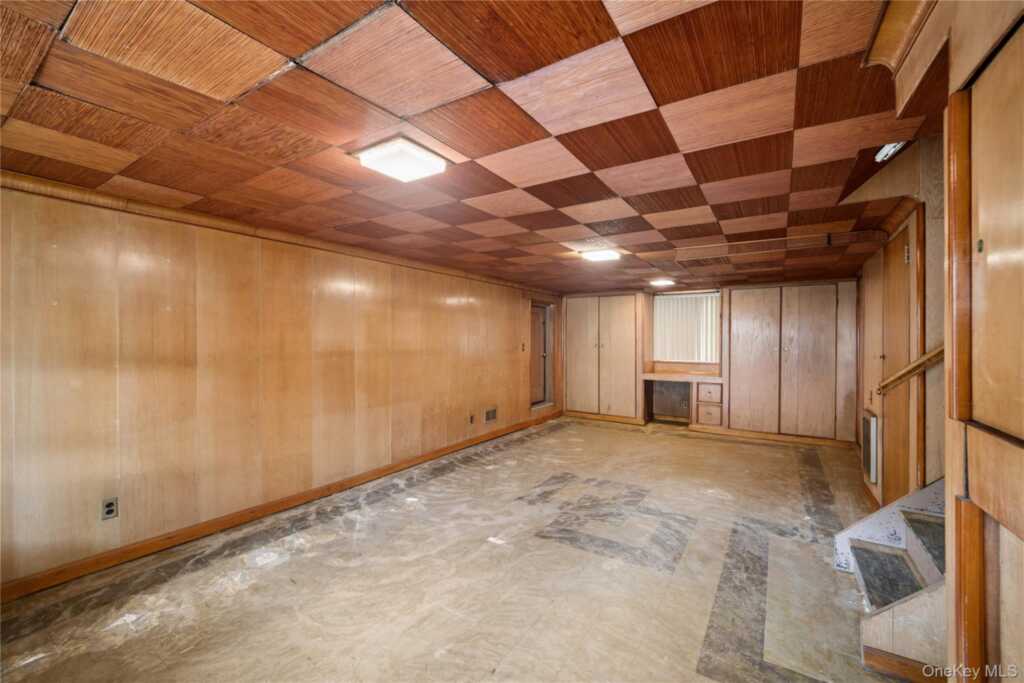226 Rosehill Avenue, New Rochelle, NY 10804 - Photo 14 of 28