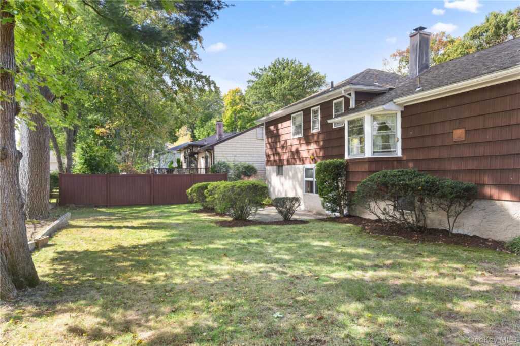 226 Rosehill Avenue, New Rochelle, NY 10804 - Photo 24 of 28