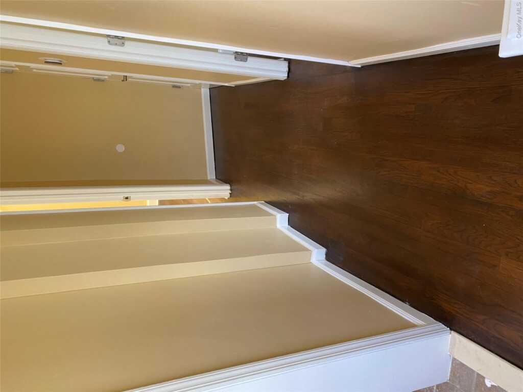 235 N Highland Avenue, Nyack, NY 10960 - Photo 11 of 16