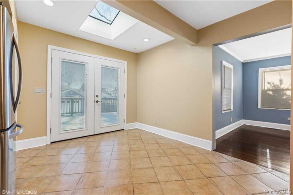 235 N Highland Avenue, Nyack, NY 10960 - Photo 4 of 16
