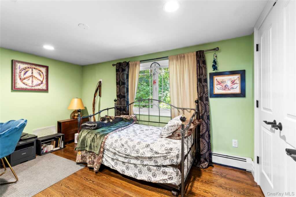 283 New Hempstead Road, New City, NY 10956 - Photo 19 of 31