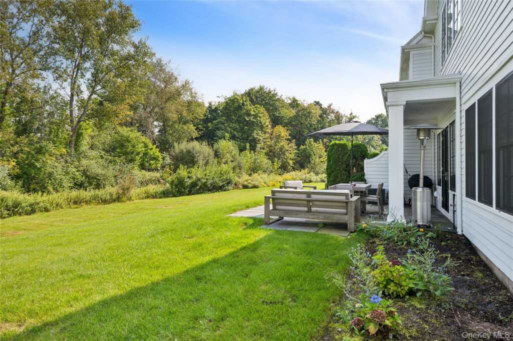 19 Lavender Lane, Rye, NY 10573 - Photo 35 of 48