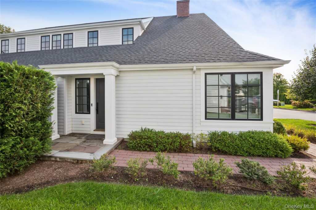 19 Lavender Lane, Rye, NY 10573 - Photo 37 of 48