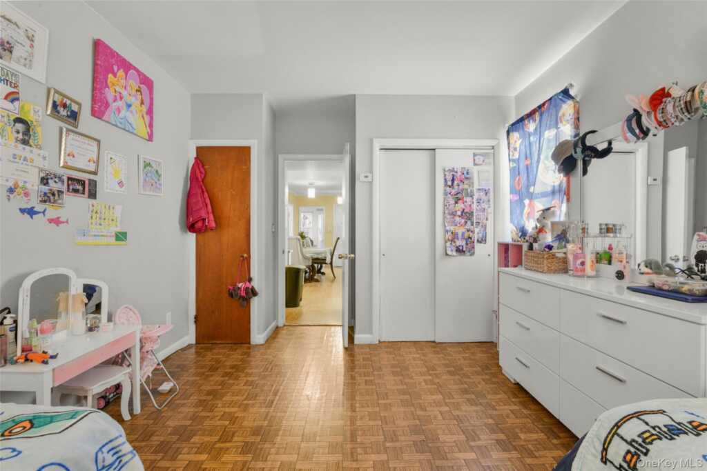 35 Charles Street, New Rochelle, NY 10801 - Photo 11 of 47