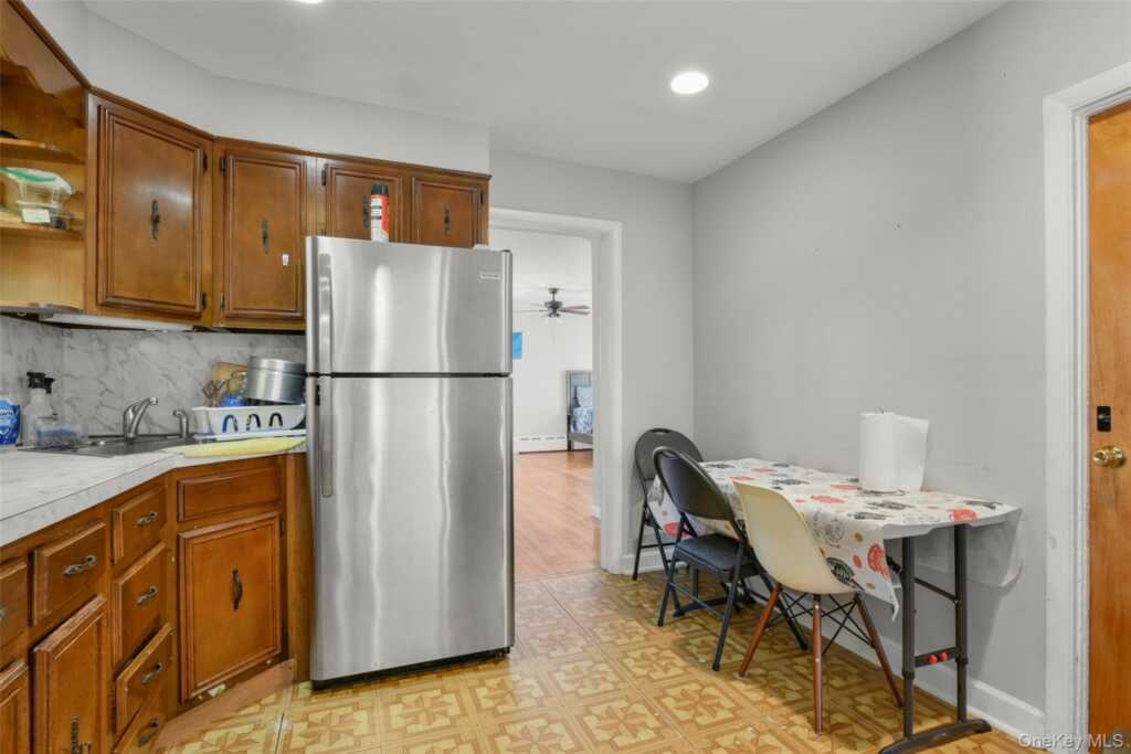 35 Charles Street, New Rochelle, NY 10801 - Photo 22 of 47