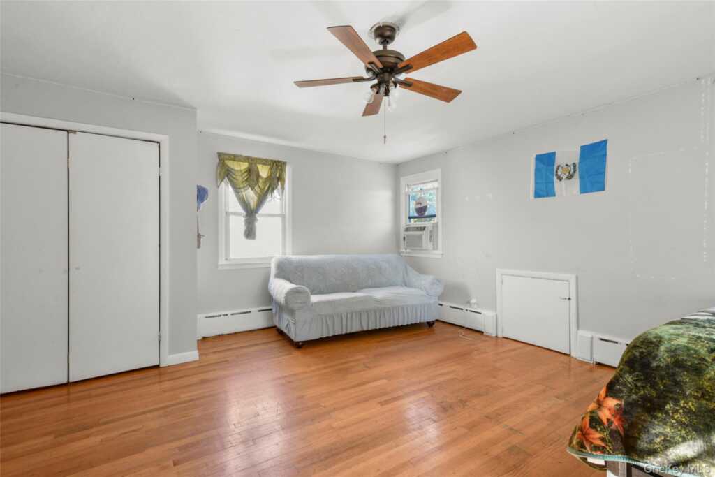 35 Charles Street, New Rochelle, NY 10801 - Photo 26 of 47