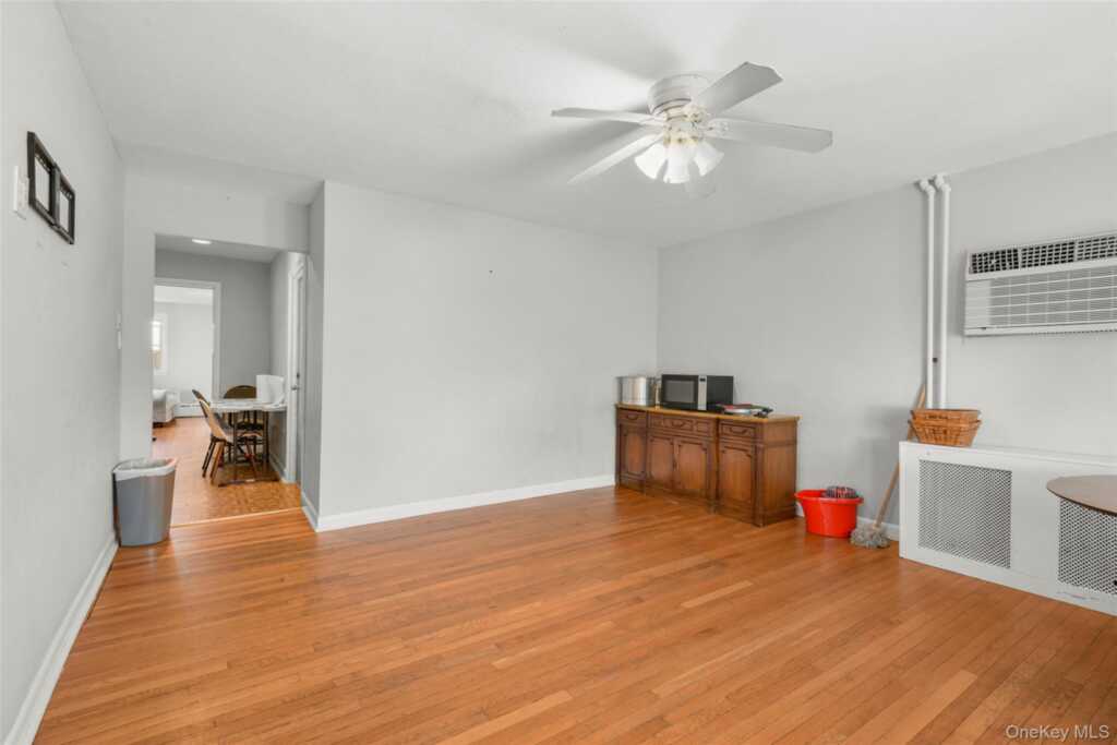 35 Charles Street, New Rochelle, NY 10801 - Photo 31 of 47