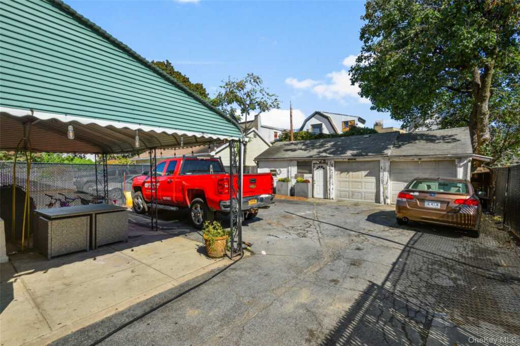 35 Charles Street, New Rochelle, NY 10801 - Photo 41 of 47