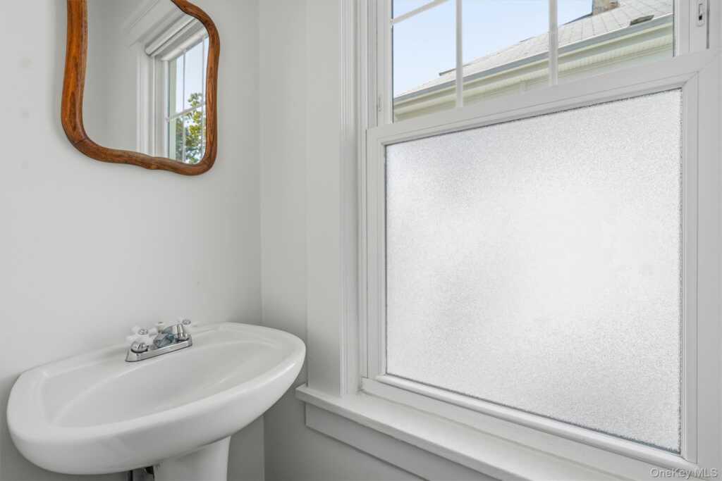 29 Clinton Street, White Plains, NY 10603 - Photo 24 of 50