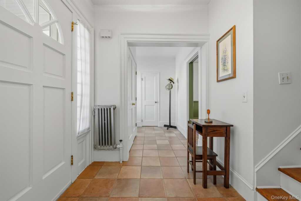 29 Clinton Street, White Plains, NY 10603 - Photo 3 of 50