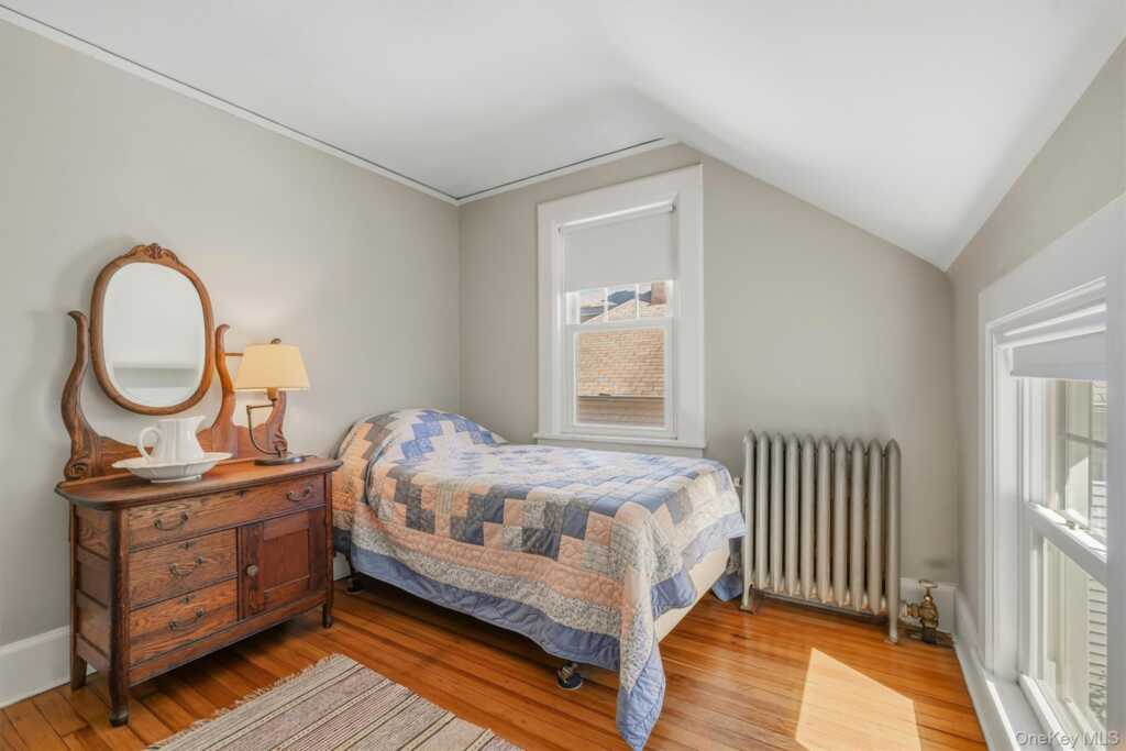 29 Clinton Street, White Plains, NY 10603 - Photo 33 of 50