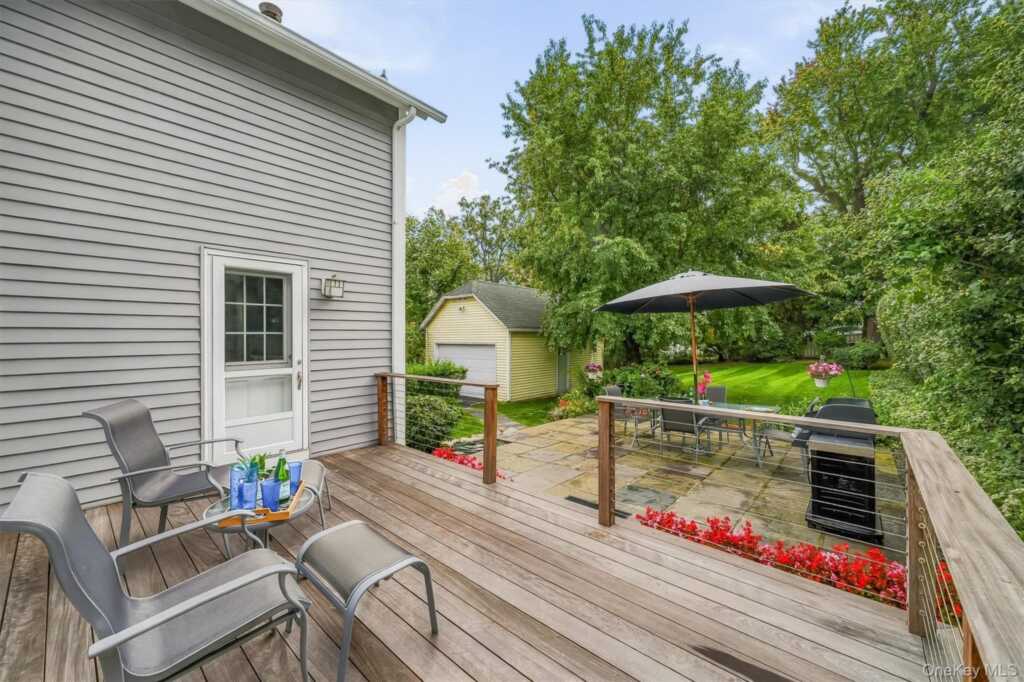 29 Clinton Street, White Plains, NY 10603 - Photo 37 of 50