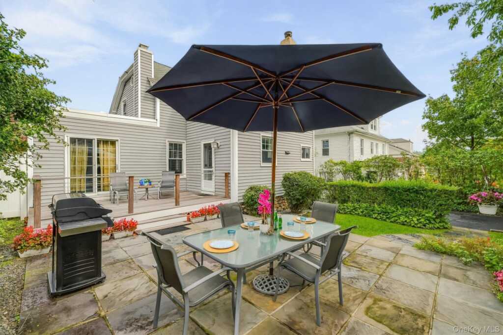 29 Clinton Street, White Plains, NY 10603 - Photo 40 of 50