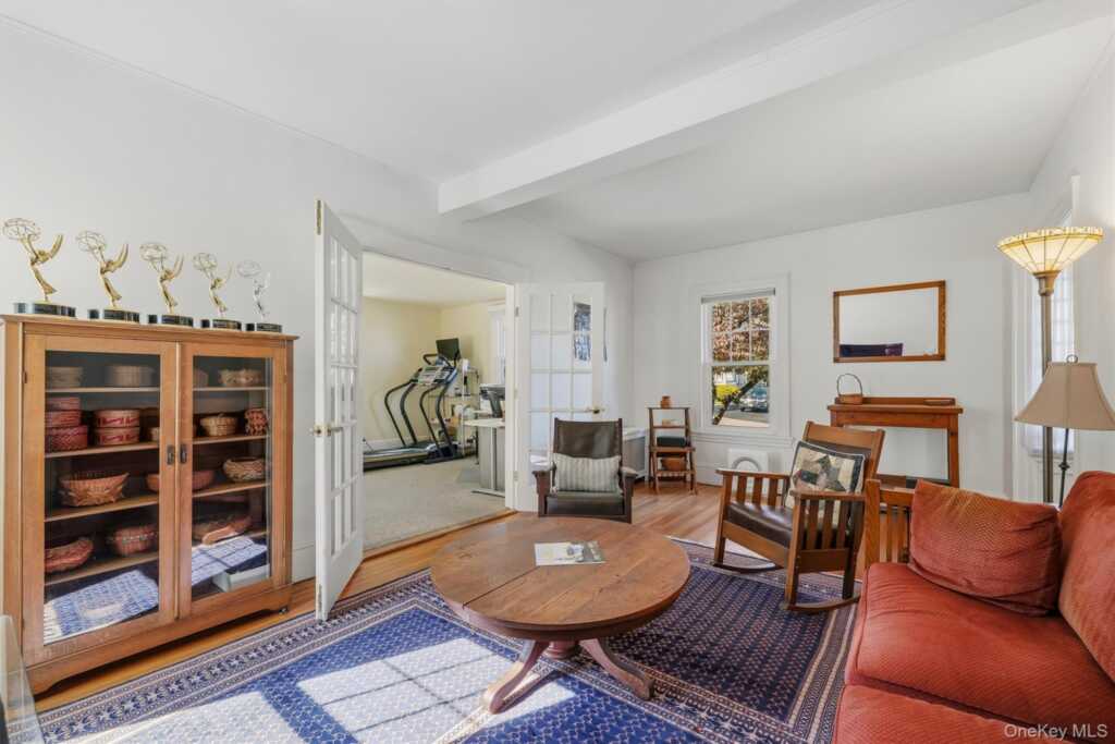 29 Clinton Street, White Plains, NY 10603 - Photo 7 of 50