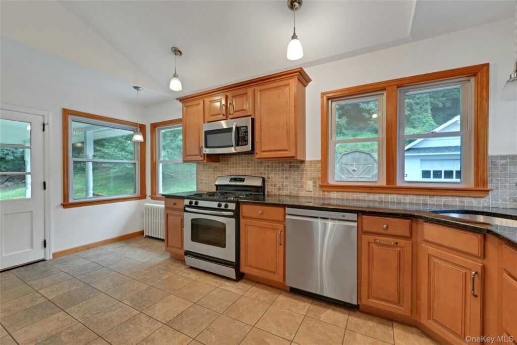 430 Piermont Avenue, Unit ##1, Piermont, NY 10968 - Photo 7 of 22