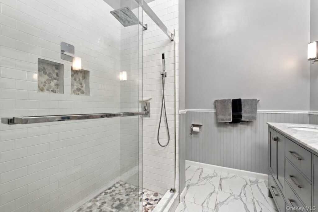 22 Village Green, Rye, NY 10573 - Photo 15 of 28