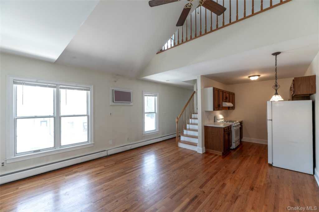 326 N Broadway, Unit #Apt 2, Nyack, NY 10960 - Photo 5 of 21