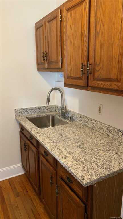 326 N Broadway, Unit #Apt 2, Nyack, NY 10960 - Photo 7 of 21