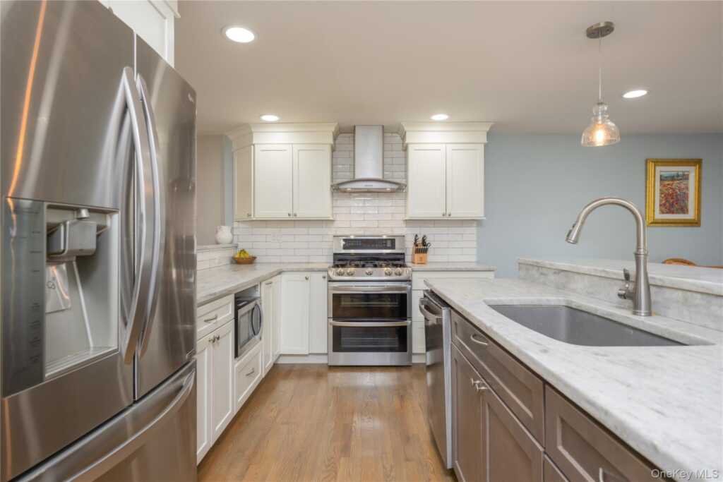 7 Virginia Street, New City, NY 10956 - Photo 14 of 49