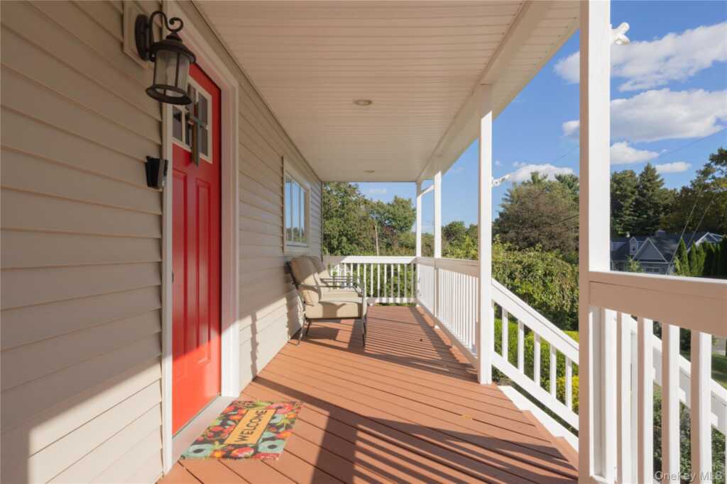 7 Virginia Street, New City, NY 10956 - Photo 7 of 49
