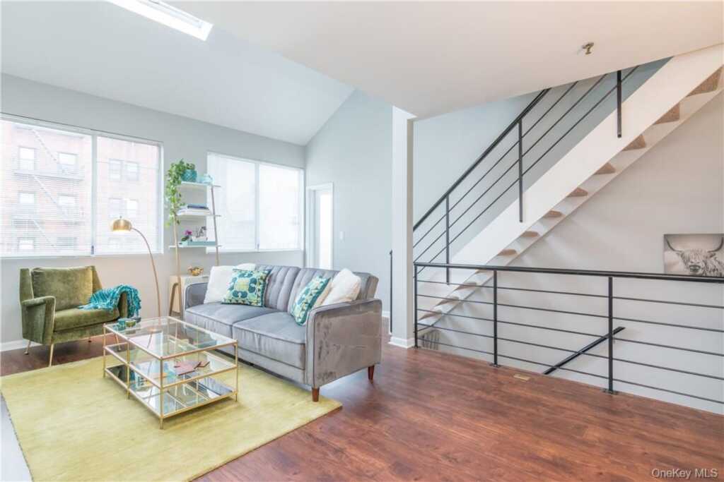 100 Chatterton Avenue, Unit #6, White Plains, NY 10606 - Photo 7 of 16