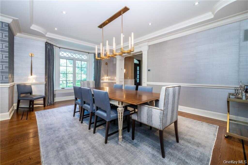 270 Trenor Drive, New Rochelle, NY 10804 - Photo 12 of 35