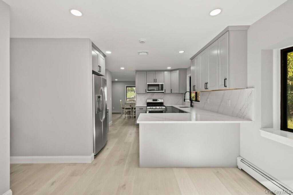 58 Burda Avenue, New City, NY 10956 - Photo 11 of 50