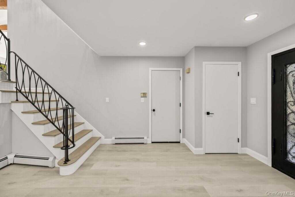 58 Burda Avenue, New City, NY 10956 - Photo 6 of 50
