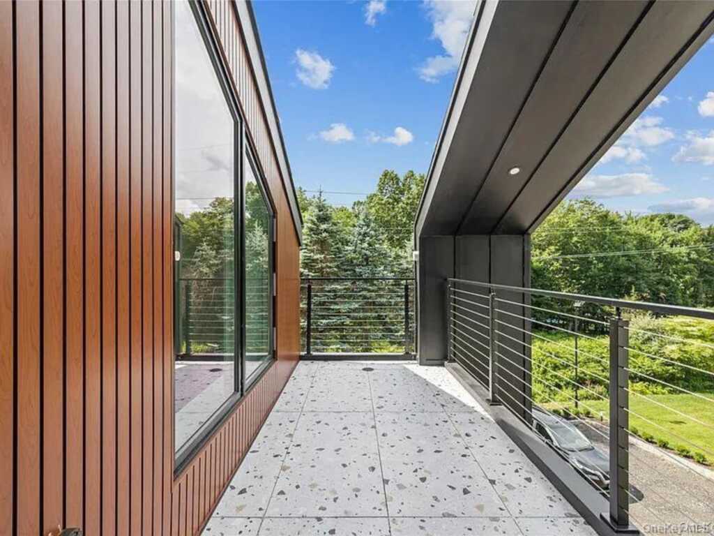 408 Buena Vista Road, New City, NY 10956 - Photo 31 of 46